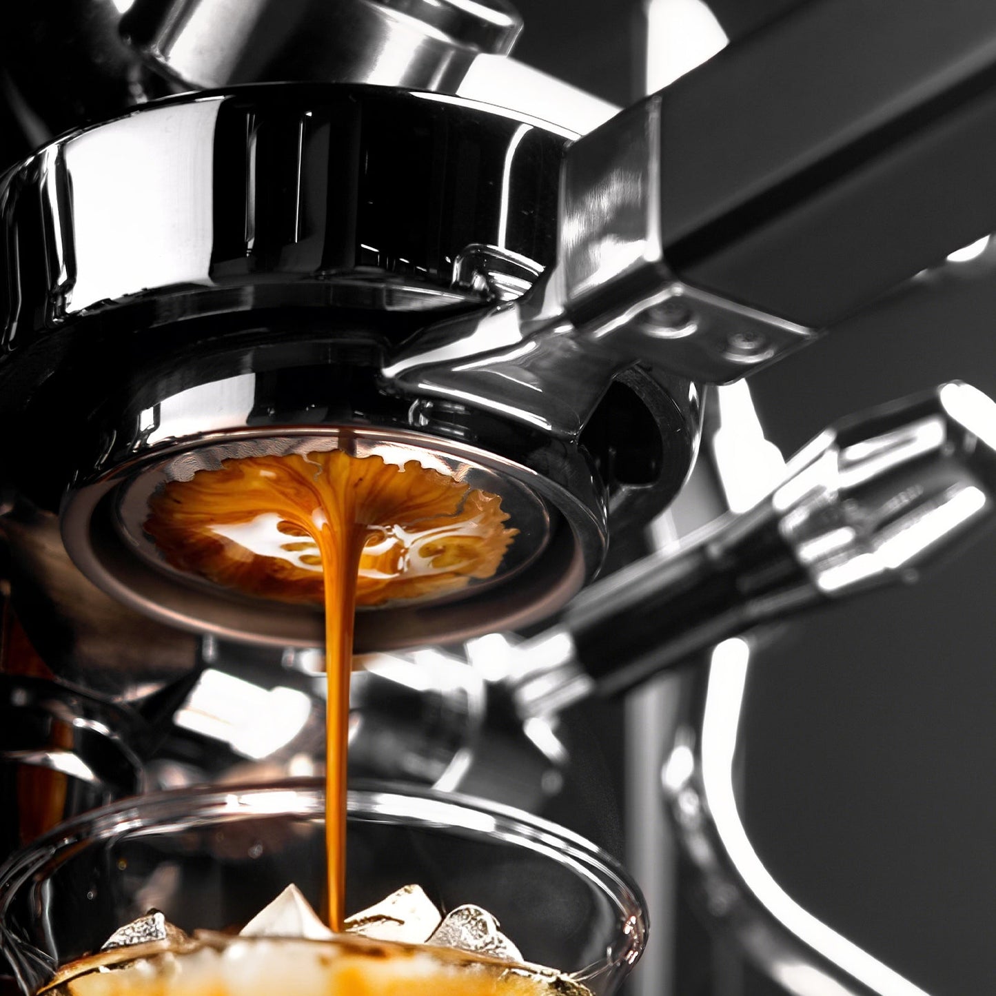 IKAPE Flat-Base E61 Bottomless Portafilter with High-Extraction Basket-CUBOID